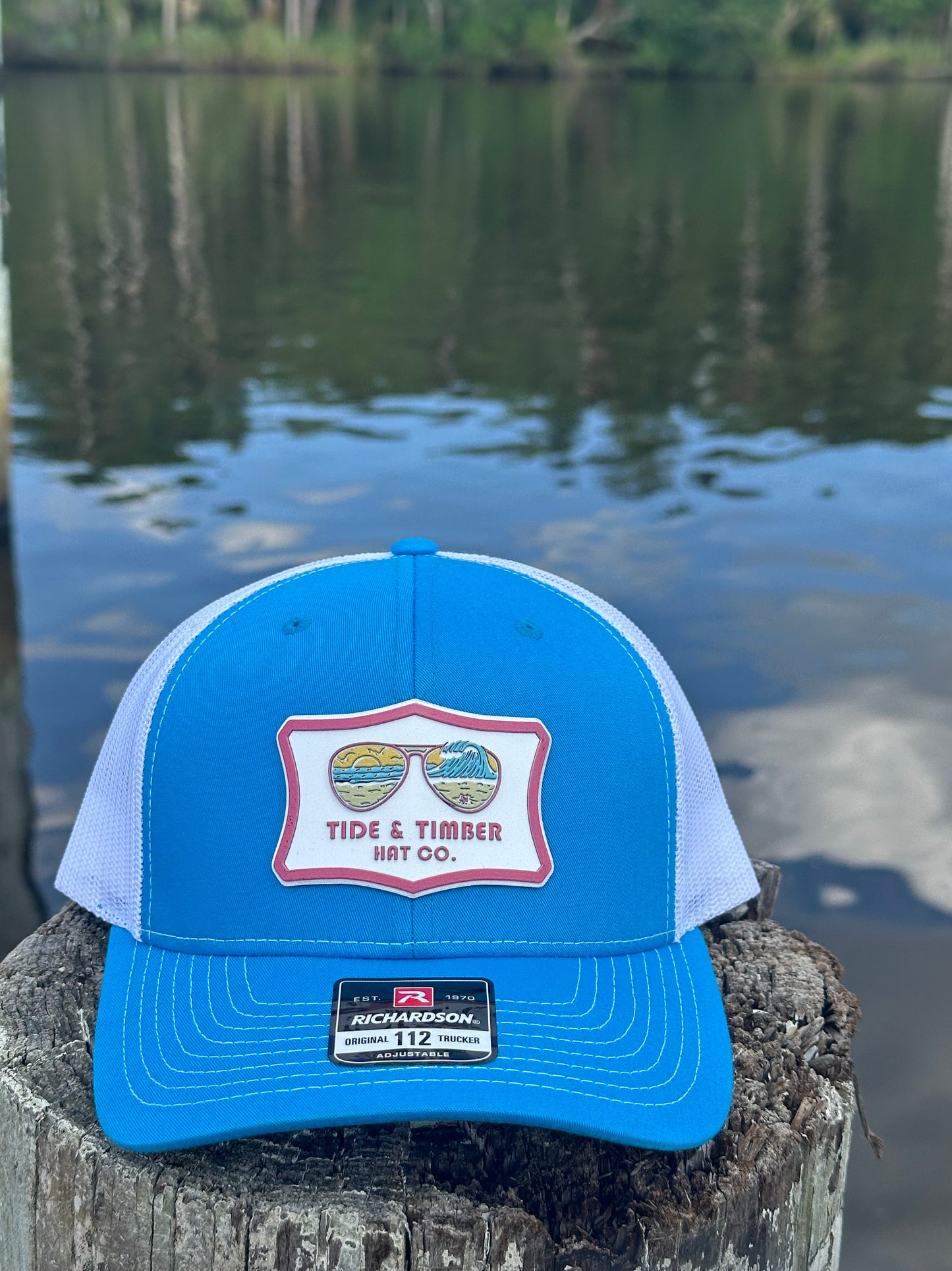 T&T Soak up the sun trucker hat