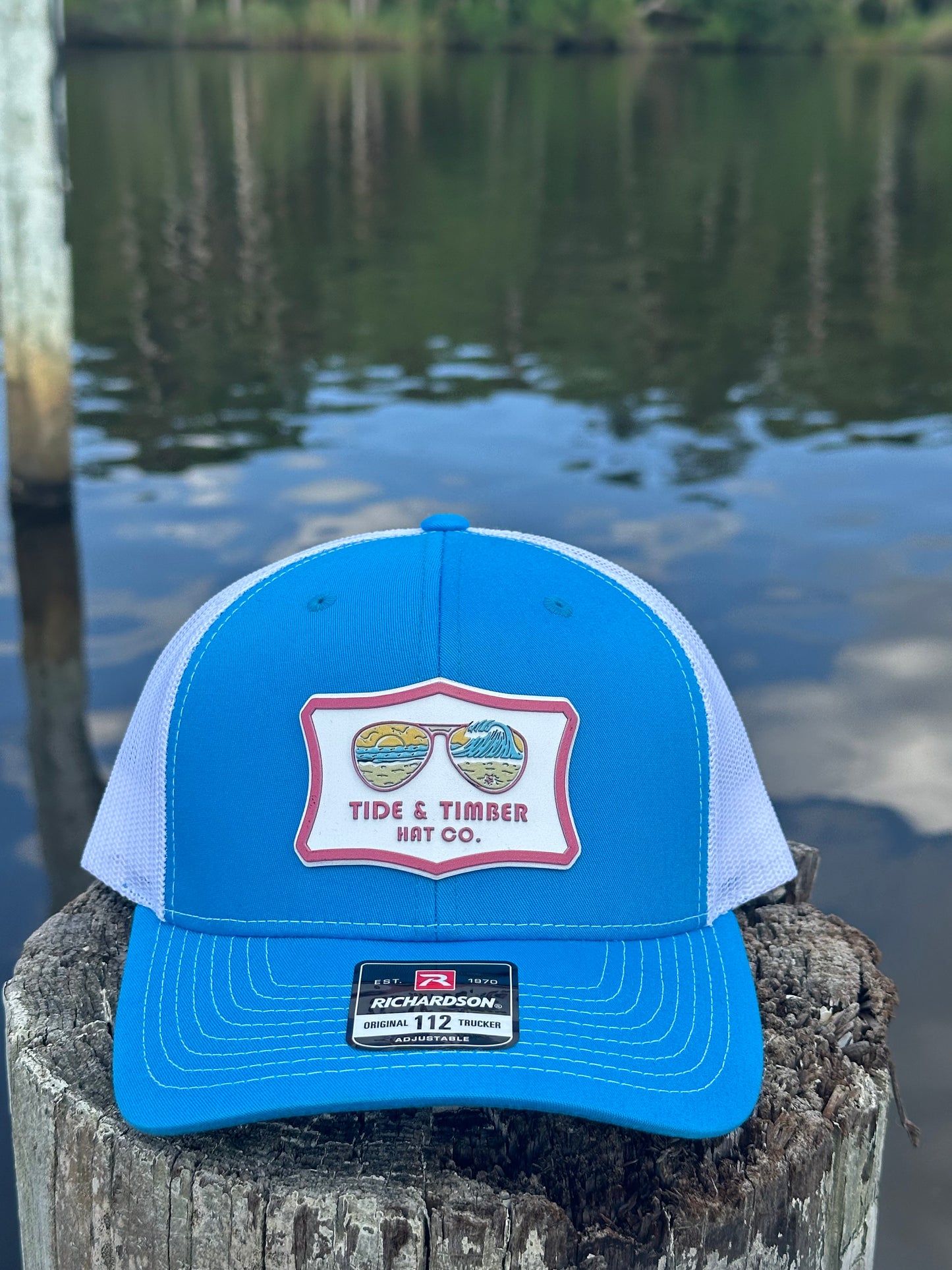 T&T Soak up the sun trucker hat