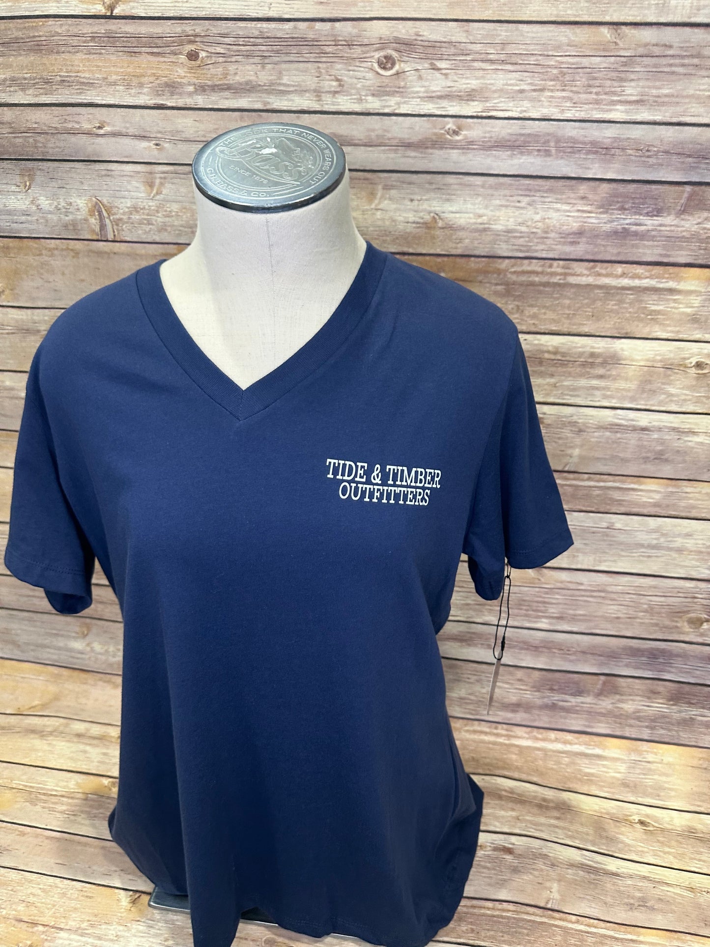 Navy Vneck fish & hook tee