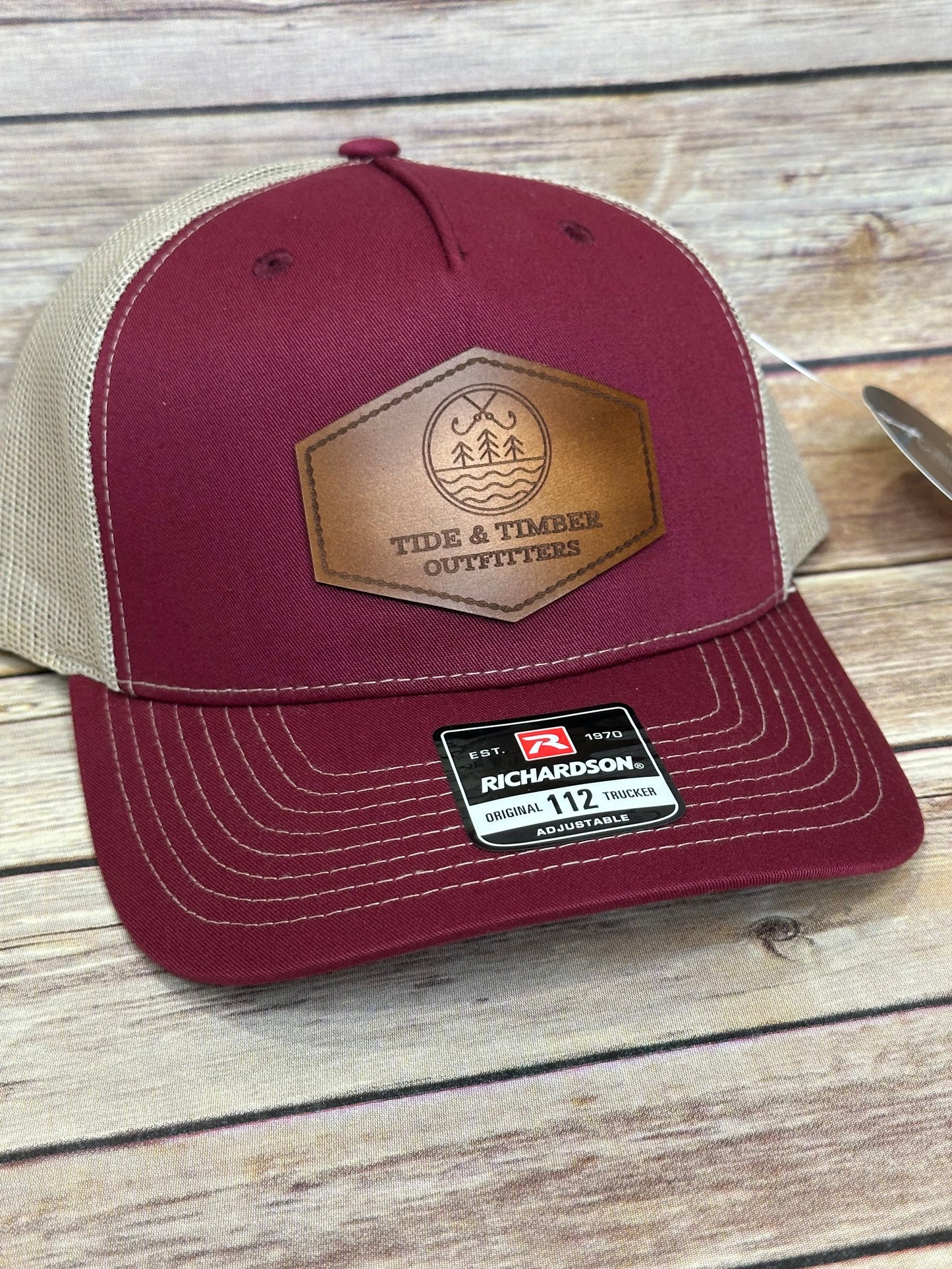 Cardinal/Tan T&T logo trucker hat