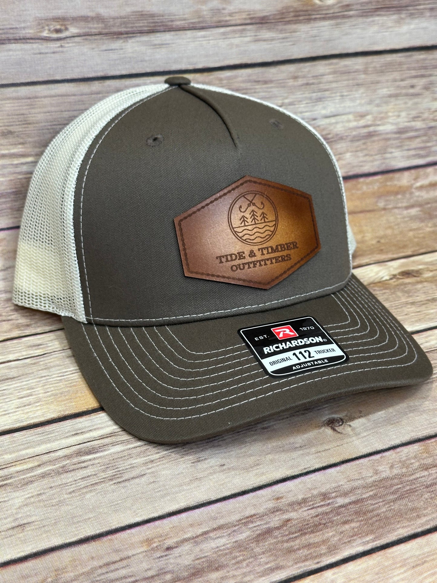 Chocolate Chip/Birch T&T logo trucker hat